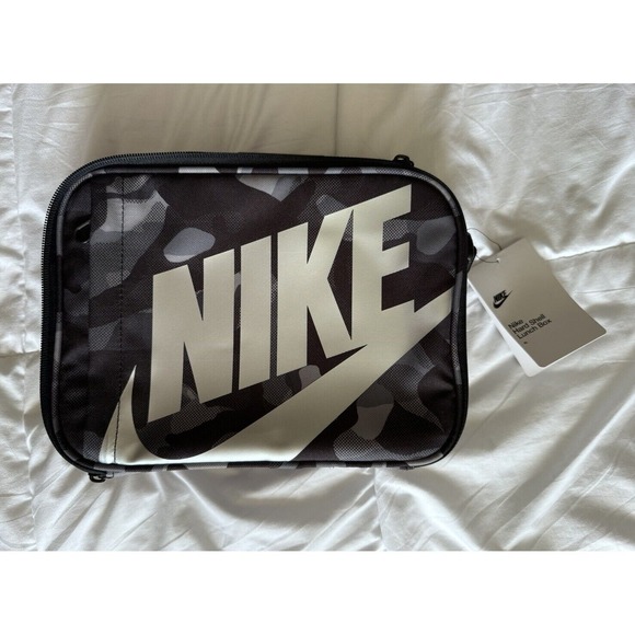 Nike Other - Nike Boy's Futura Fuel Pack Lunch Box Insulated Hard Shell Black Camo School New